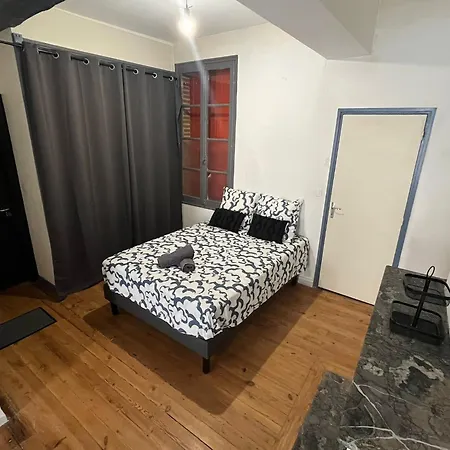 Le Delcasse 1 Lit Double 1 Canape-lit Double Apartment Montauban